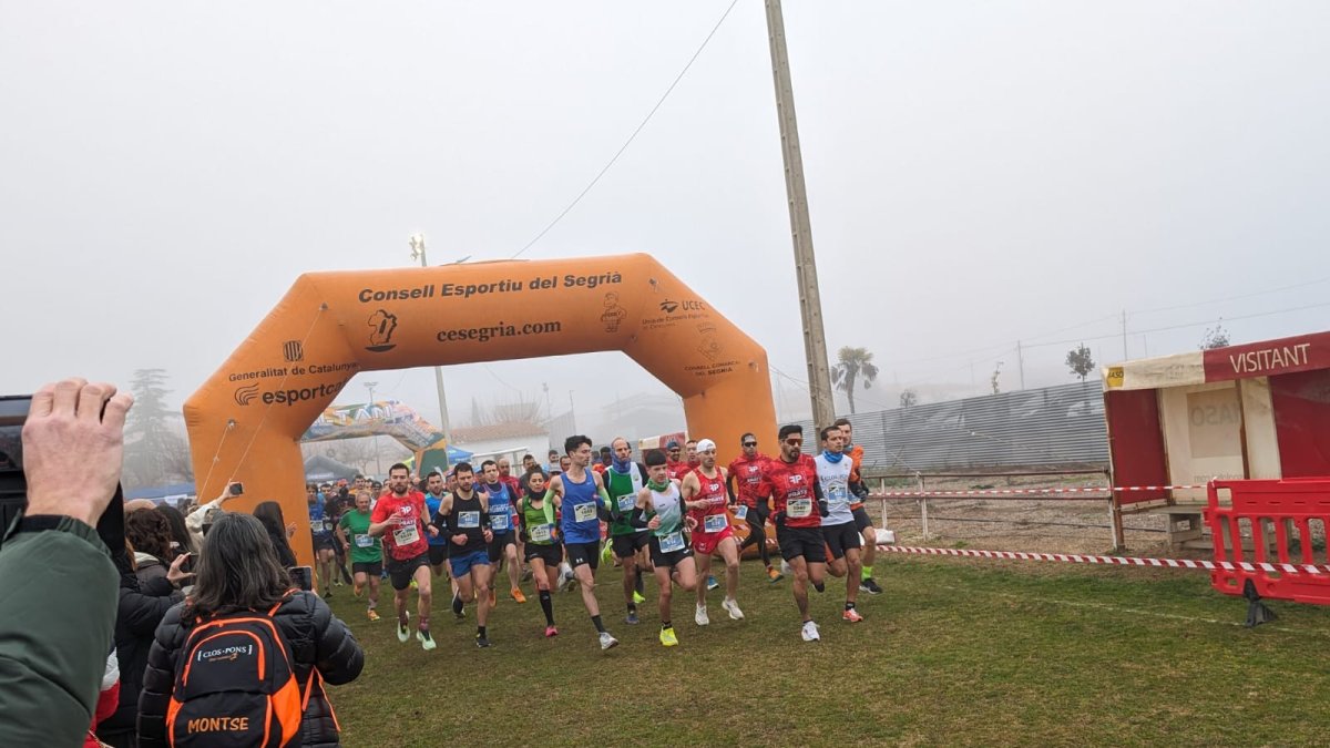 Els participants en la cursa que es va celebrar diumenge passat a Puigverd de Lleida.