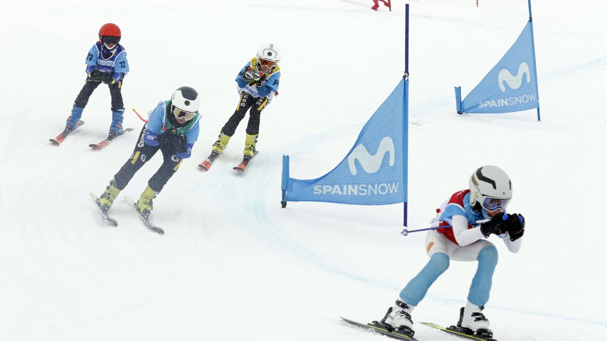 La competició es va obrir dissabte amb l’Skicross.
