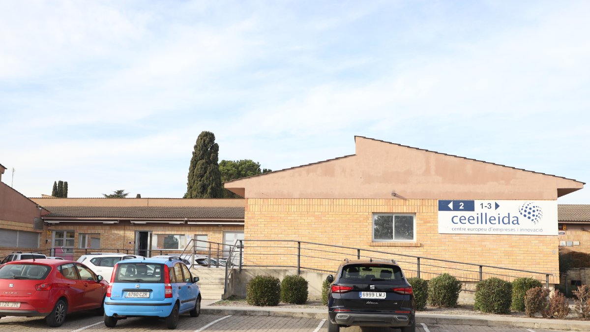 El CEEI de la Caparrella té tres edificis i allotja una quarantena d’empreses.