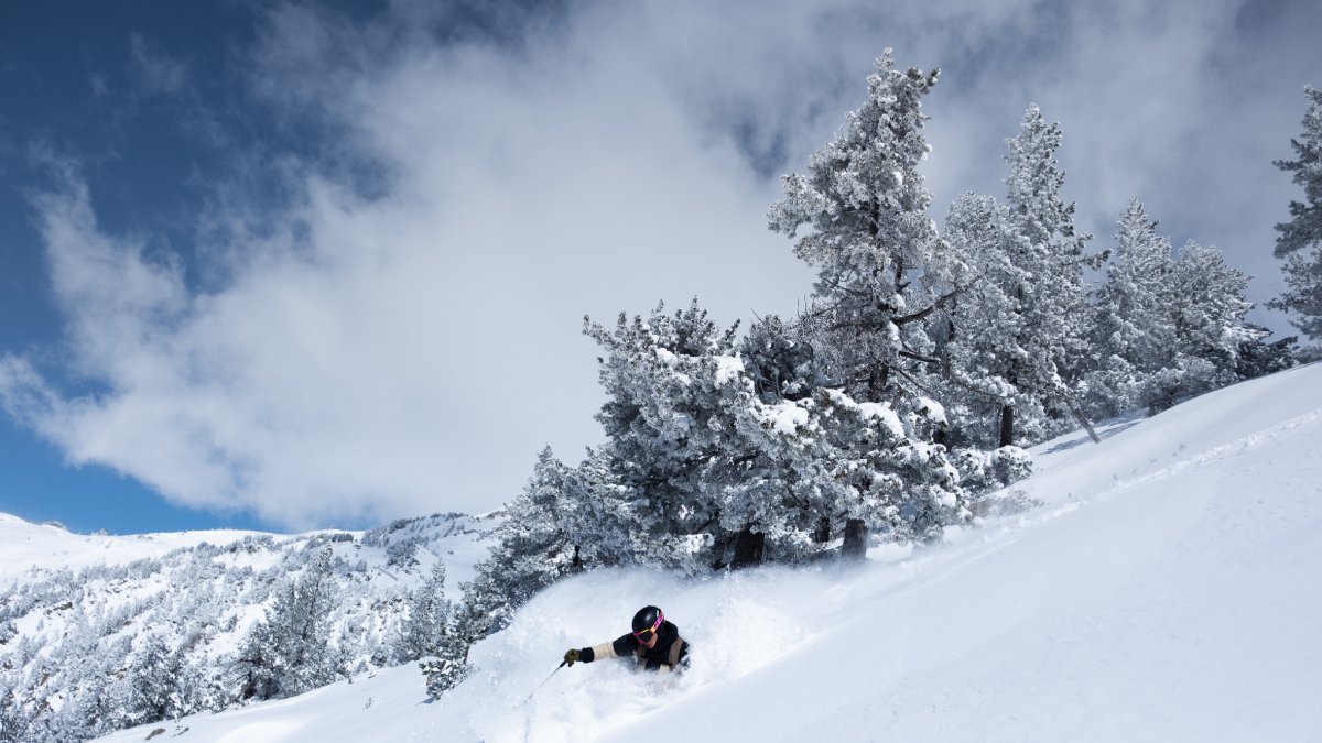 Un esquiador aquesta setmana a l’estació d’esquí de Baqueira.
