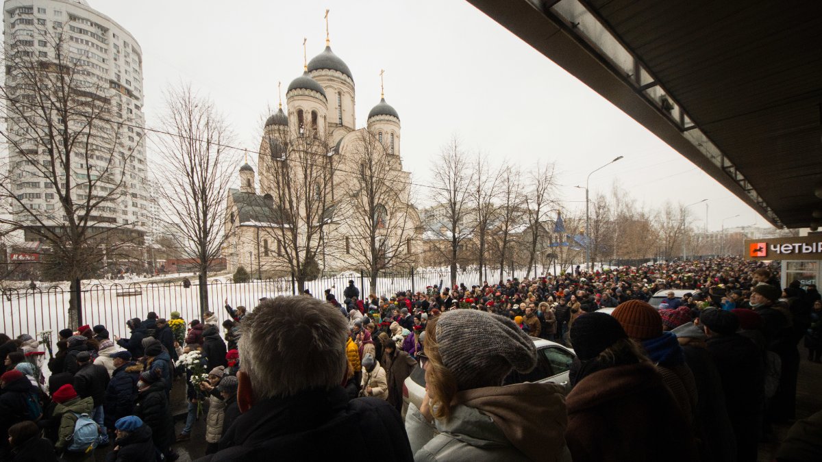 Milers de persones es van concentrar a Moscou pel funeral.