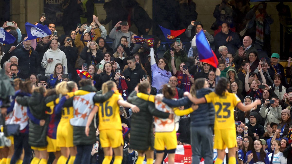 Les jugadores del Barça celebren el pas a la final dissabte passat.