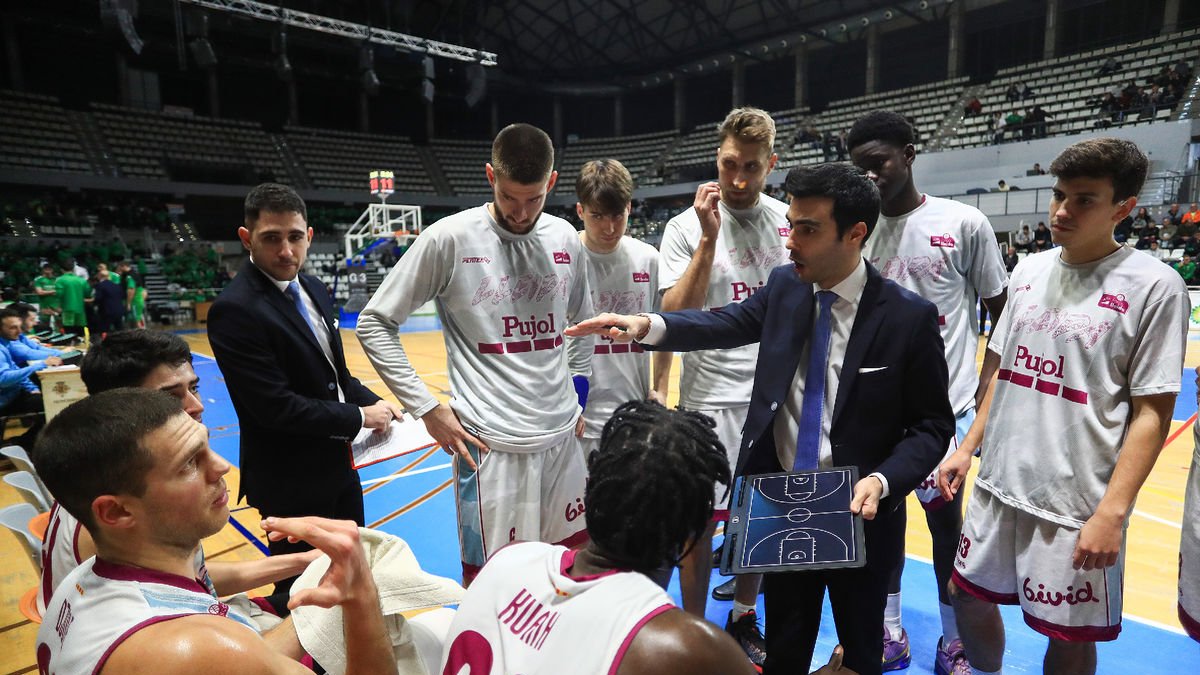 La gran trajectòria de Gerard Encuentra al Força Lleida li pot obrir les portes de l’ACB.