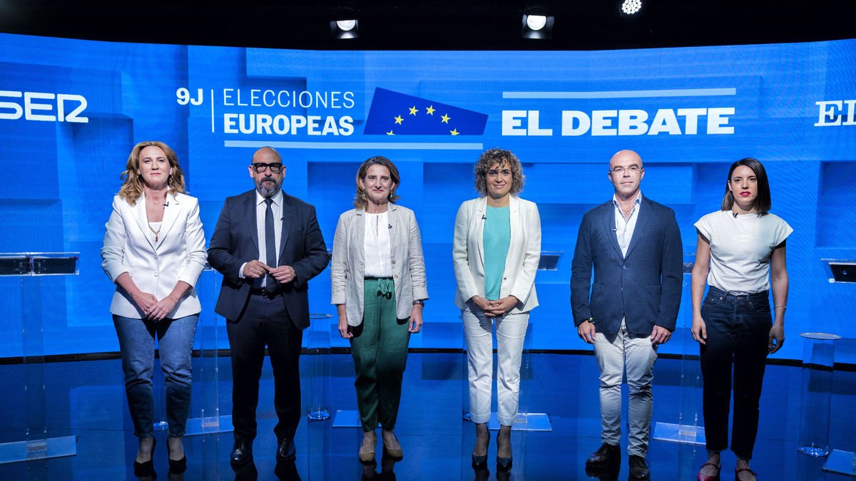 Galán, Cañas, Ribera, Montserrat, Buxadé i Montero, ahir en el debat que va organitzar el grup Prisa.