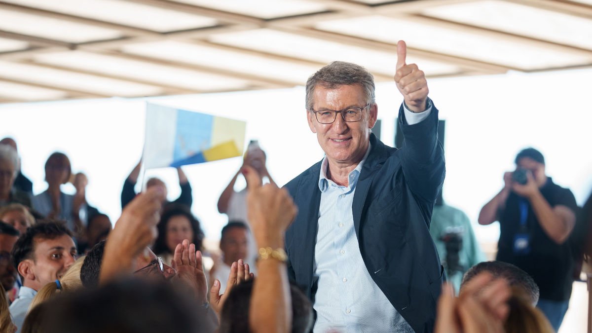 El líder del PP, Alberto Núñez Feijóo, ahir en un míting a Santa Cruz de Tenerife.