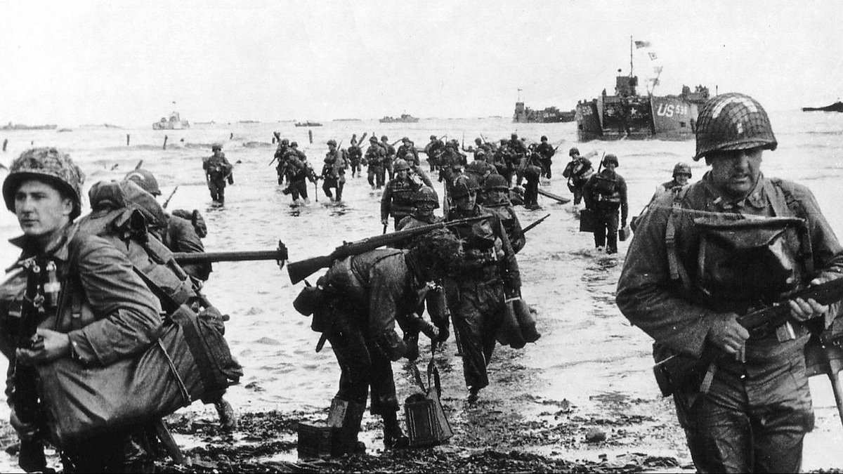 Soldats en el desembarcament de Normandia, el 6 de juny del 1944.