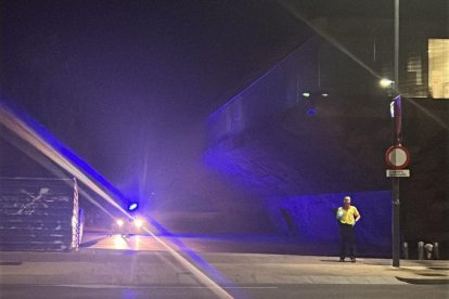 Se clava un hierro en la pierna después de saltar una valla en Lleida y acaba al Arnau de Vilanova