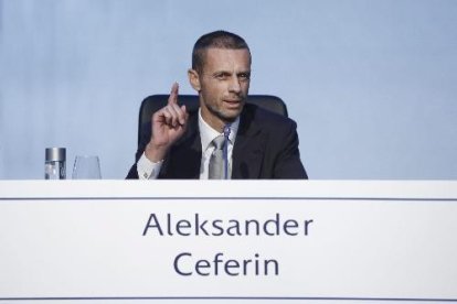 El nou president de la UEFA, Aleksander Ceferin, ahir durant el congrés d’aquest organisme.