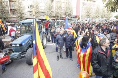 Concentracions i piquets per demanar la posada en llibertat dels exconsellers i els Jordis.