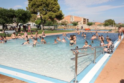 © Arbeca reestrena sus piscinas