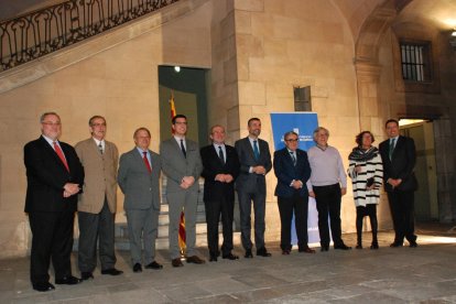 Foto de família de l'acte d'aquest dilluns a Barcelona.