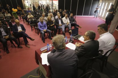 Ros va inaugurar la jornada tècnica sobre emprenedoria a l’Horta, ahir a Sant Miquel.