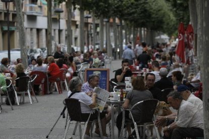 El 89% dels contractes temporals firmats al setembre era del sector serveis.