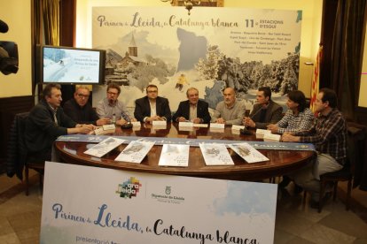 Un esquiador en las pistas de Port Ainé en 1987, año en que la estación abrió al público.