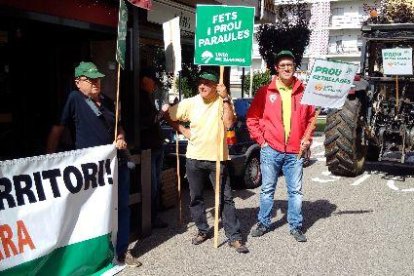 Imatge d’alguns dels participants en la mobilització d’ahir al Pont de Suert.