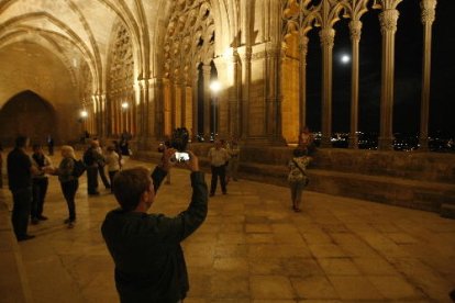 La Seu Vella es va sumar a les Jornades Europees del Patrimoni amb l’activitat ‘Lluna al Claustre’.