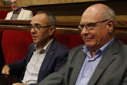 El portaveu de CSQEP, Joan Coscubiela, i el president del grup, Lluís Rabell.