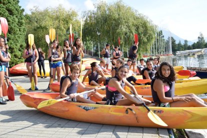 Promocionen el piragüisme entre 500 estudiants de la Seu d’Urgell