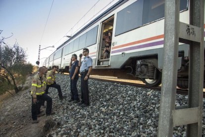 Un tren de la línia de Manresa avariat el passat 7 de setembre a l’altura de Tàrrega.