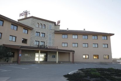 El hotel Masia Salat está cerrado desde el año 2014.