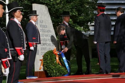 El president va inaugurar ahir el monòlit a Sabadell.