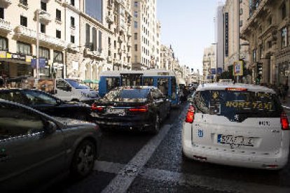 Les famílies van gastar 560 euros de mitjana en l'assegurança de cotxe el 2015