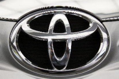 Toyota crida a revisió 5,8 milions de cotxes per un fallo en coixins de seguretat