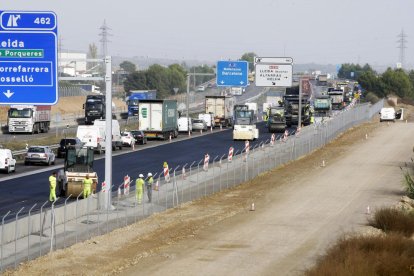 El trànsit circula des de fa mesos per un sol carril entre Alpicat i Torrefarrera.