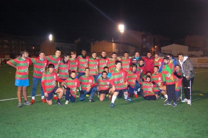 Tots els jugadors van posar junts al final de la sessió.