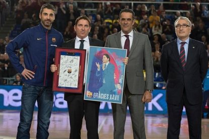 Xavi Pascual va ser homenatjat en la tornada al Palau Blaugrana. 