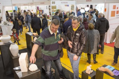 Uno de los espacios de la Fira d’Artistes de Tàrrega destinado a la escultura.