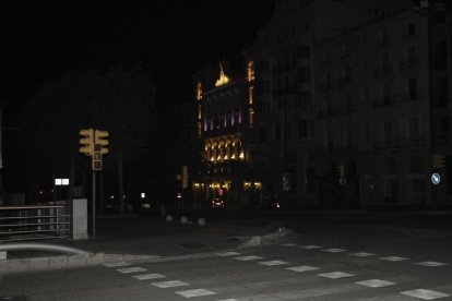 Los semáforos del Pont Vell también dejaron de funcionar.