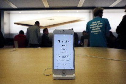 El Suprem dels EUA resol a favor de Samsung en una disputa per patents amb Apple