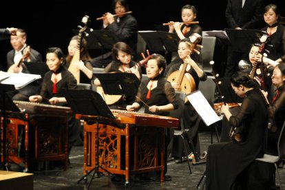 La cultura musical ancestral de la Xina sona a la Llotja de Lleida