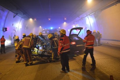 Simulacre d’accident al túnel de Vielha