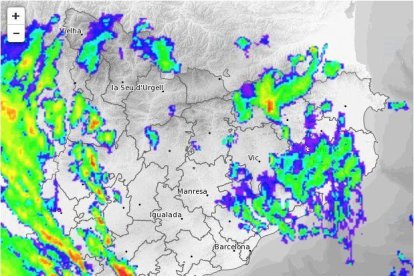 Imatge del radar del Meteocat a les 13 hores.