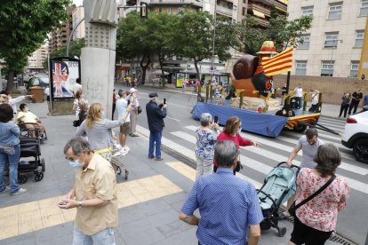 La Fecoll va protagonitzar una desfilada pels carrers de Lleida, coincidint amb el cap de setmana en què la capital del Segrià hauria d'haver celebrat la 41 edició de la festa.