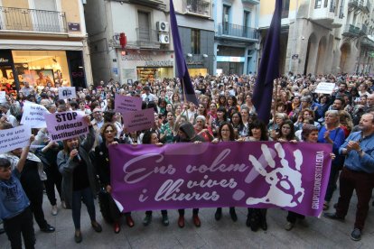 Concentració a Lleida en contra de la sentència del cas 'Manada'