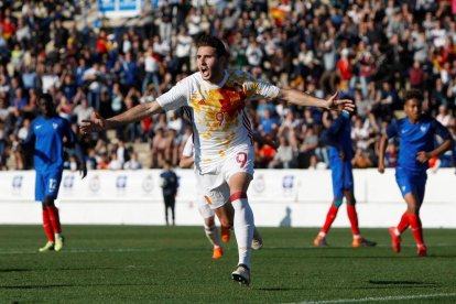 El jugador del Barça Abel Ruiz va marcar els tres gols a la final de futbol que Espanya va guanyar a Itàlia.