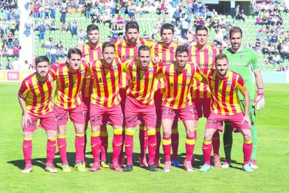 El once inicial que presentó el Lleida Esportiu el domingo en Elche.