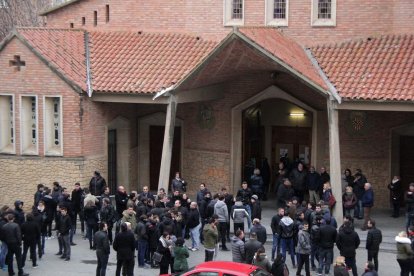 La iglesia del Sagrat Cor de Balaguer acogió el lunes el funeral por el jugador del Balaguer.