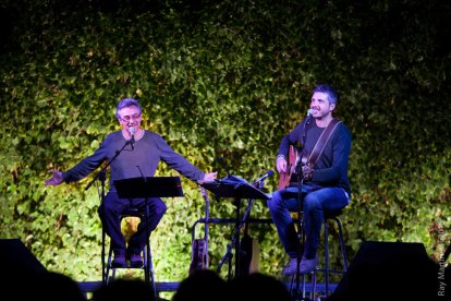 Los dos cantautores actuarán esta noche en Les Borges Blanques.