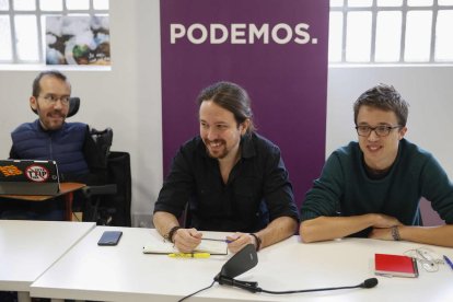 Echenique, Iglesias y Errejón ayer durante la reunión del Consejo Ciudadano.