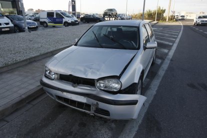 Accidente con tres vehículos implicados en el LL-11 en Lérida ciudad