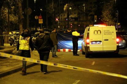 Els Mossos busquen l’autor dels trets a la Meridiana