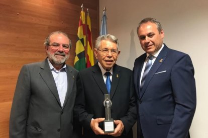 Miquel Jovells (en medio), junto a Reñé (izda) y Calvís (dcha).