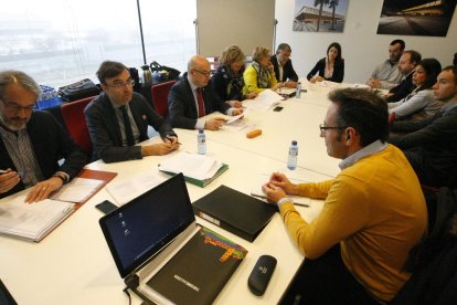 El consell d’administració del CNC es va reunir ahir a la Llotja.