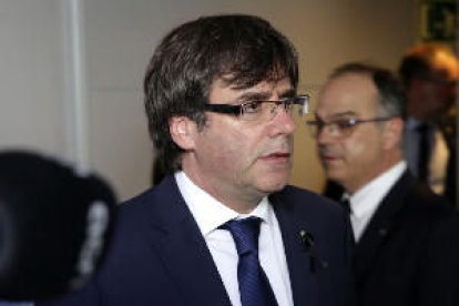 Puigdemont denuncia que hay una 