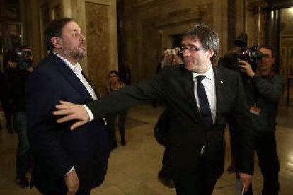 Junts pel Sí y CUP pactan la ley de la desconexión