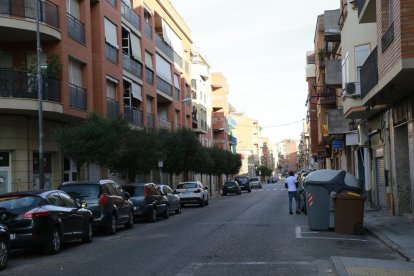 Vista del carrer Corts Catalanes, on es van produir dos robatoris.